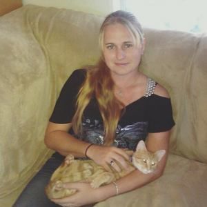 Meet your Posher, Kimmy